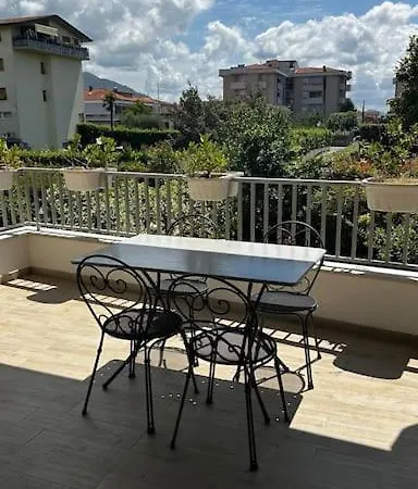 Apartment Casa Norma Oasi Di Pace A Un Passo Dal Mare *