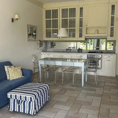 Apartment Casa Norma Oasi Di Pace A Un Passo Dal Mare *