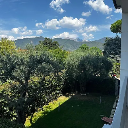 Apartment Casa Norma Oasi Di Pace A Un Passo Dal Mare Querceta